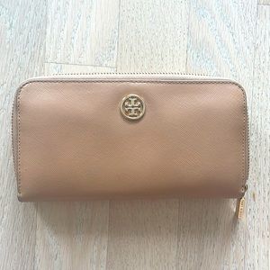 Tory Burch Continental Wallet